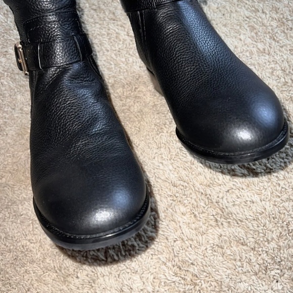 Tory Burch boots - Picture 4 of 7